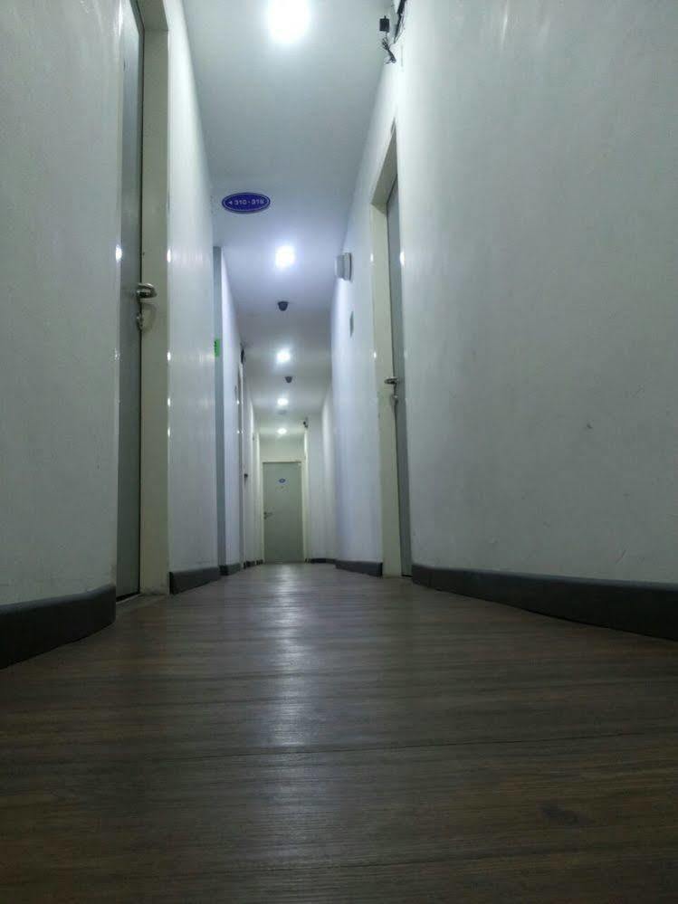 โฮเต็ล วิว่า Hotel กลัง ภายนอก รูปภาพ